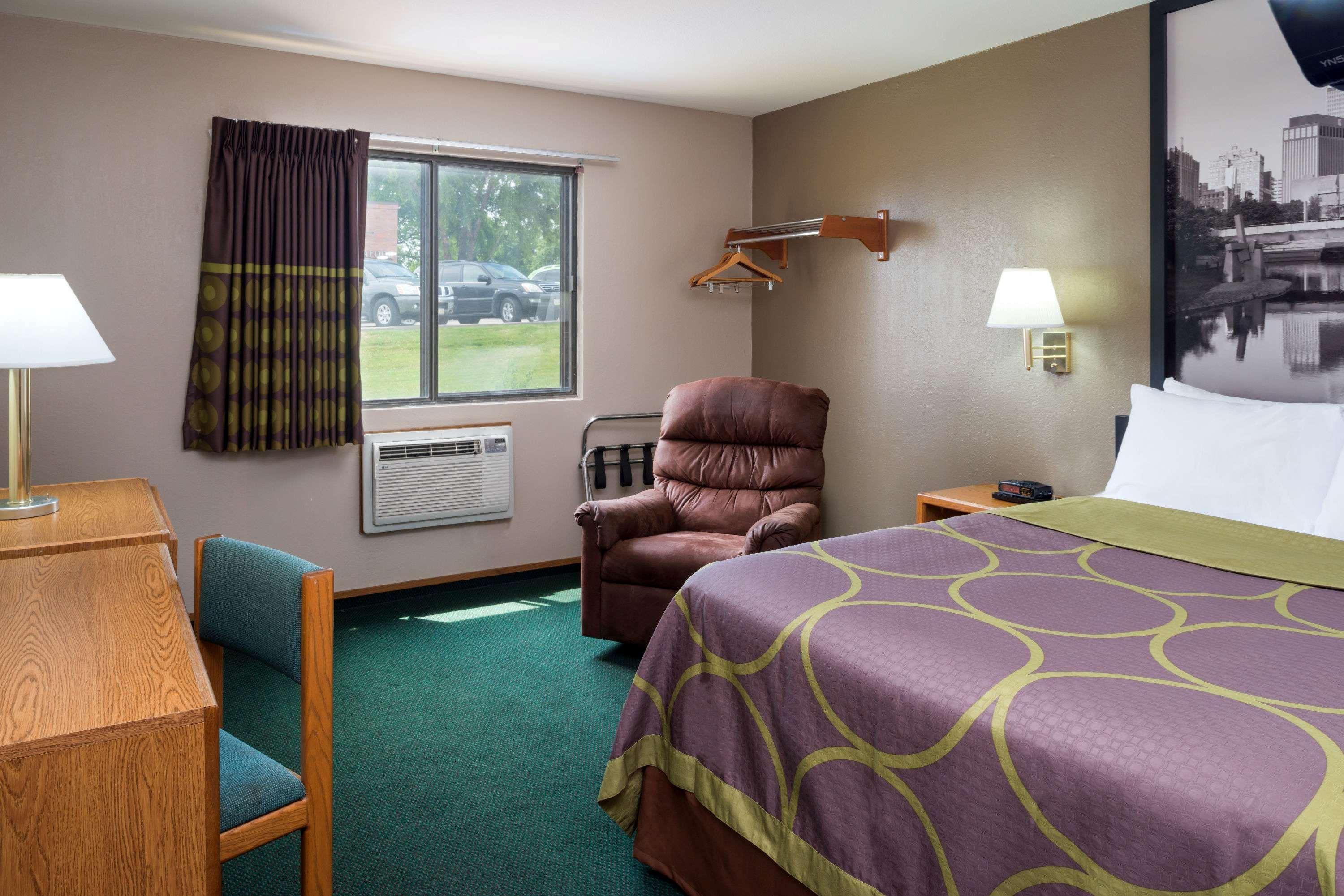 Super 8 By Wyndham Omaha Ne Hotel Exterior foto